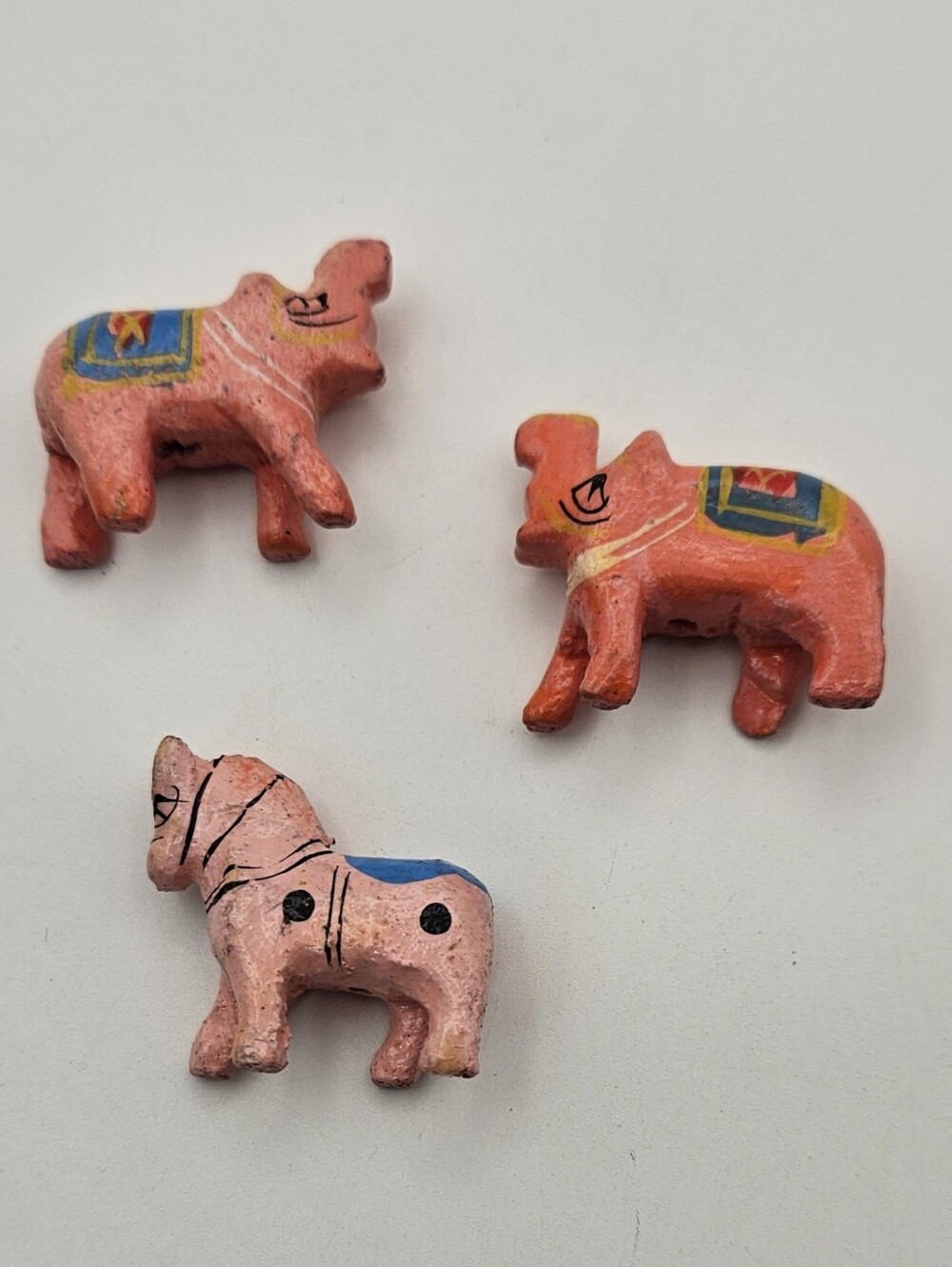 3 Vintage Hand Painted Wooden Animal Beads Elephant Horse Craft Jewelry 1"